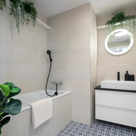 Lägenhet Ah Sky Park 1a - Castle View Free Parking